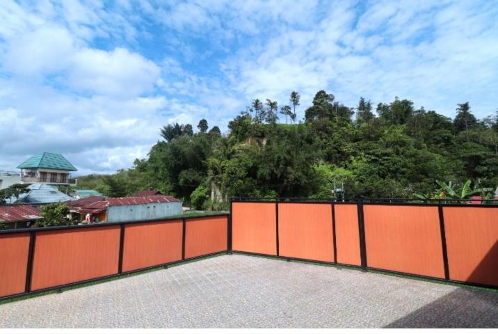 Villa Copenhagen Bukittinggi Εξωτερικό φωτογραφία