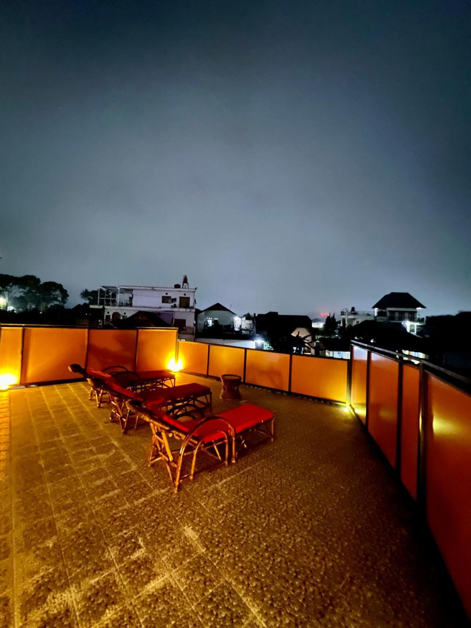 Villa Copenhagen Bukittinggi Εξωτερικό φωτογραφία