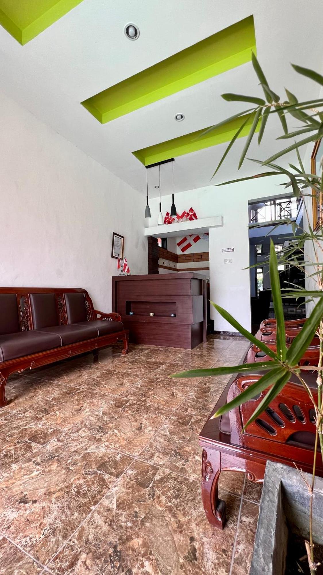 Villa Copenhagen Bukittinggi Εξωτερικό φωτογραφία
